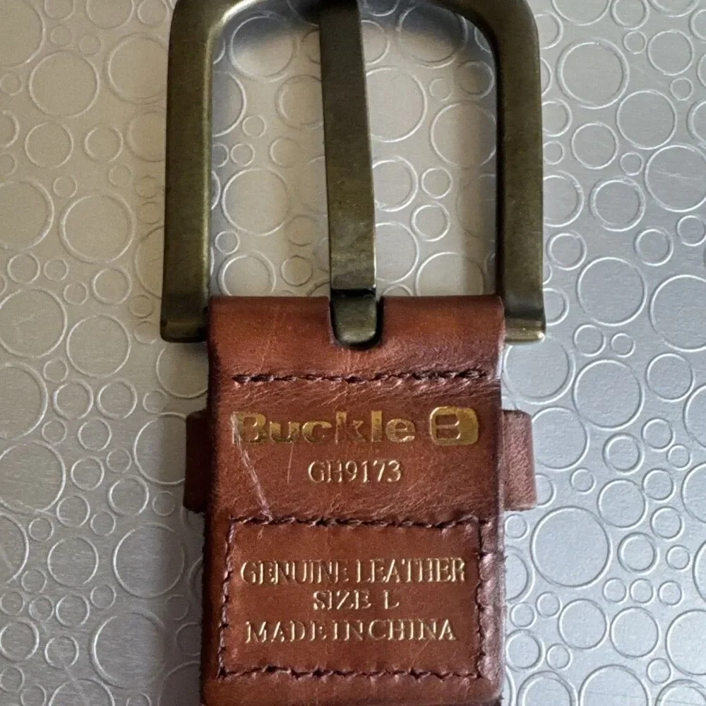 Vintage The Buckle Brown Leather Cutout Belt  Womens L Style GH9173 Western